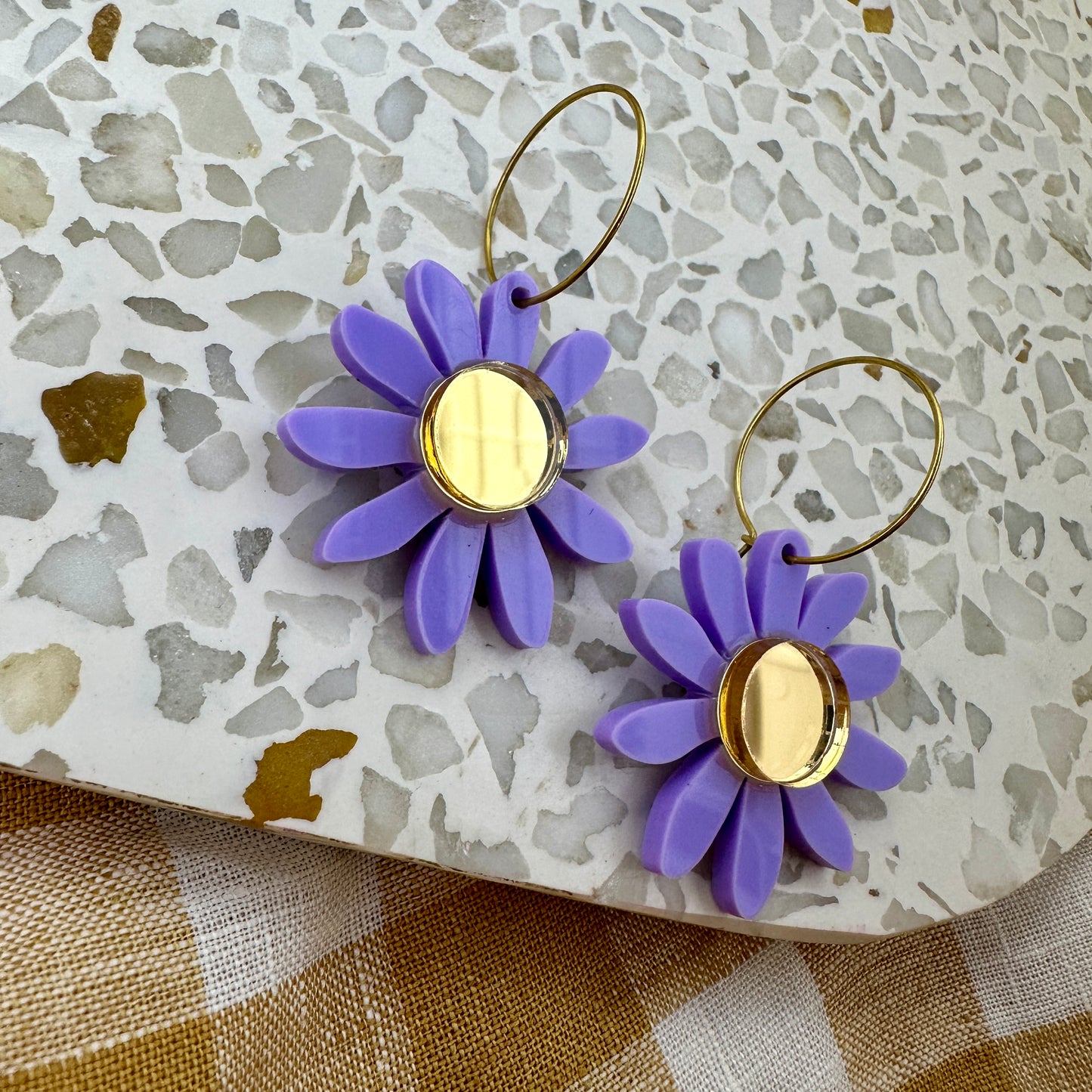 DAISY HOOPS | PURPLE