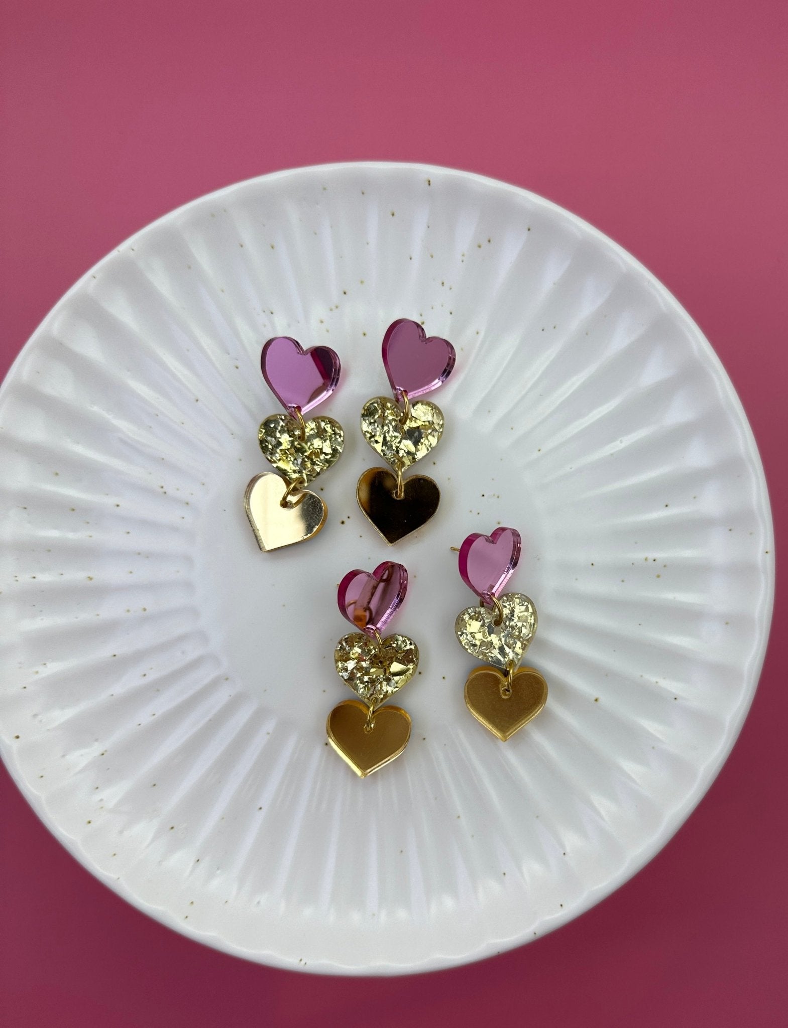 GALENTINES | PINK HEART DANGLE - The Sassy Pants Co