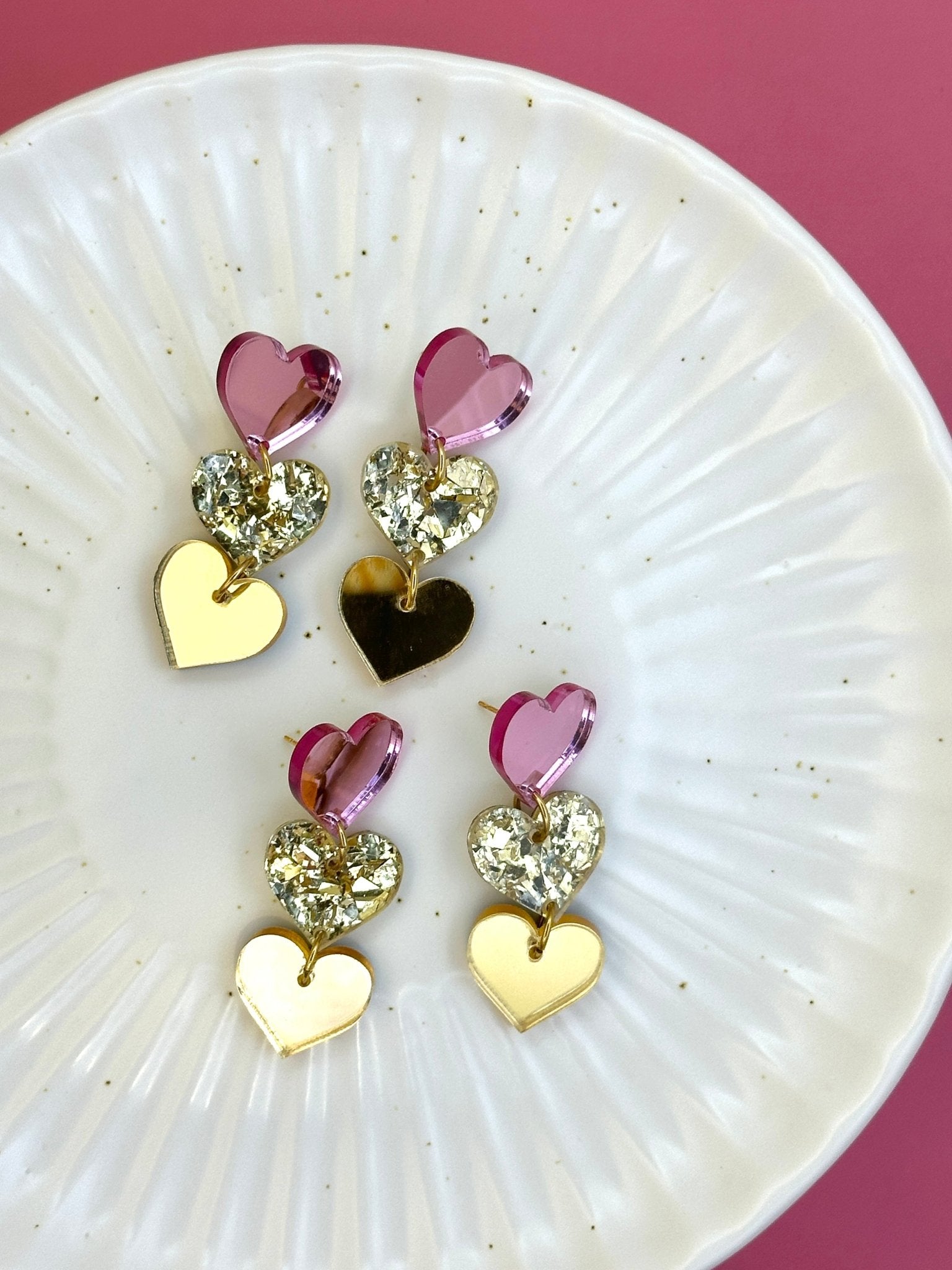 GALENTINES | PINK HEART DANGLE - The Sassy Pants Co